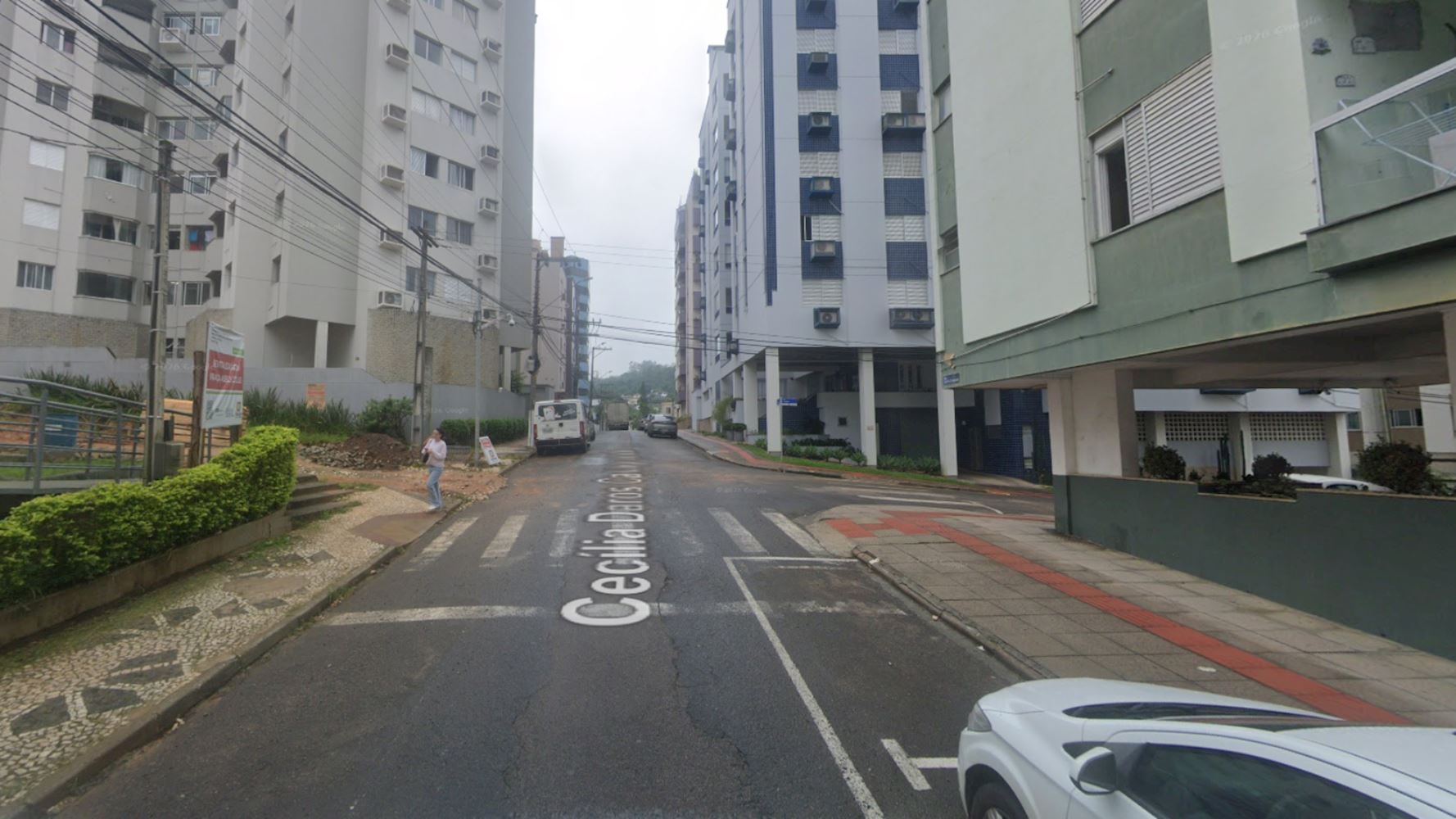 Apartamento no "Edifício Monike" - Comerciário - Criciúma/SC — foto 2