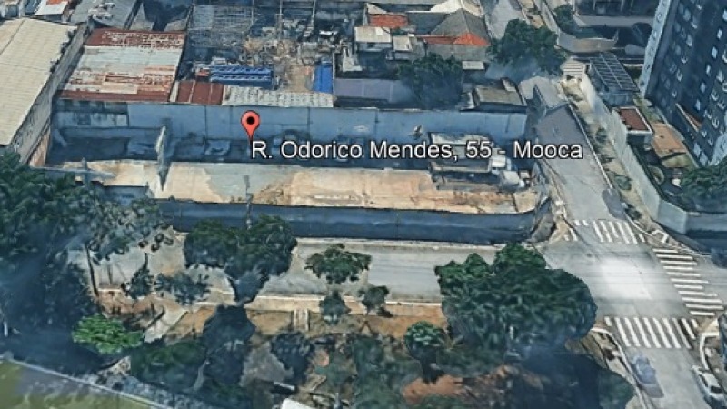LOTE 001 Excelente terreno de 1.105,00 m2, para desenvolvimento imobiliário, e suas benfeitorias, no — foto 3