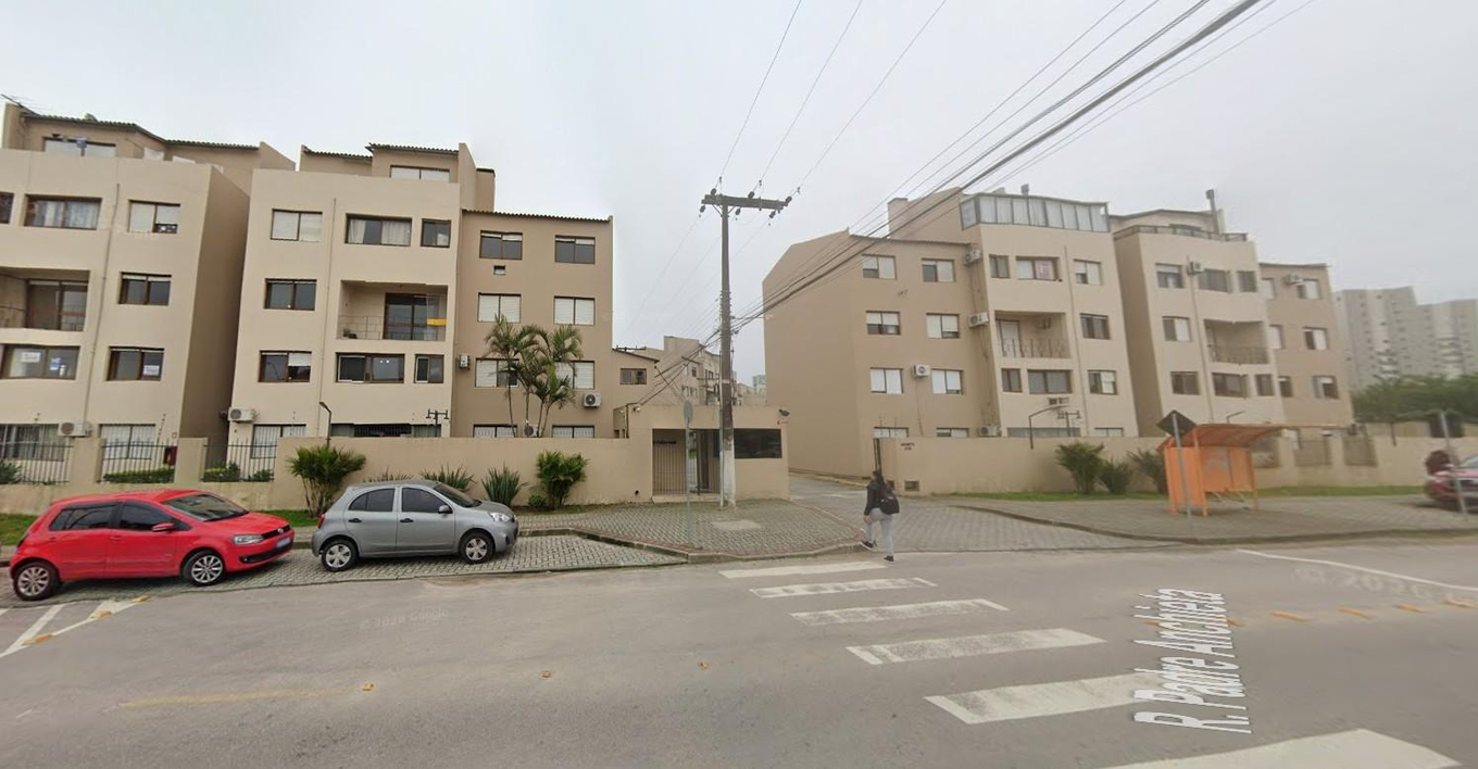 Apto 66m² | Centro, Pelotas/RS | Conjunto Residencial Rua Brasil | Oportunidade e Excelente Localização Central! — foto 2