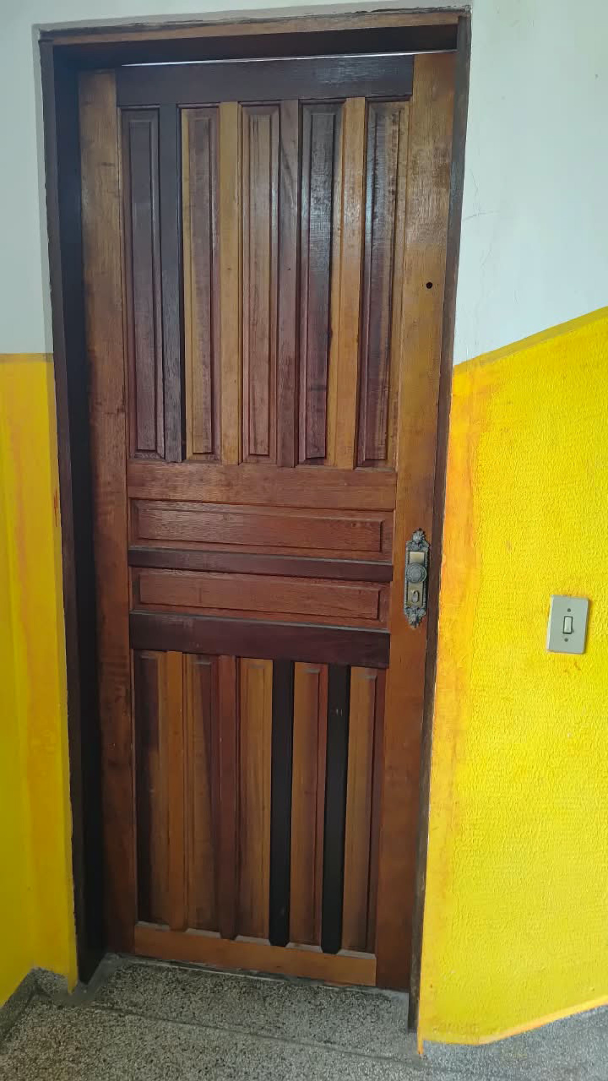 Leilão Judicial de Um Apartamento no Bairro Cic - Curitiba — foto 4
