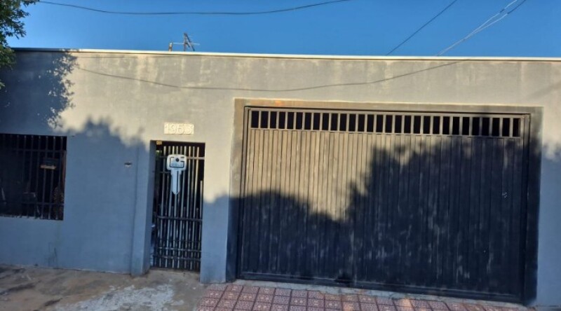 LOTE 001 Imóvel residencial com área de 176m², Centro, Nova Luzitânia/SP