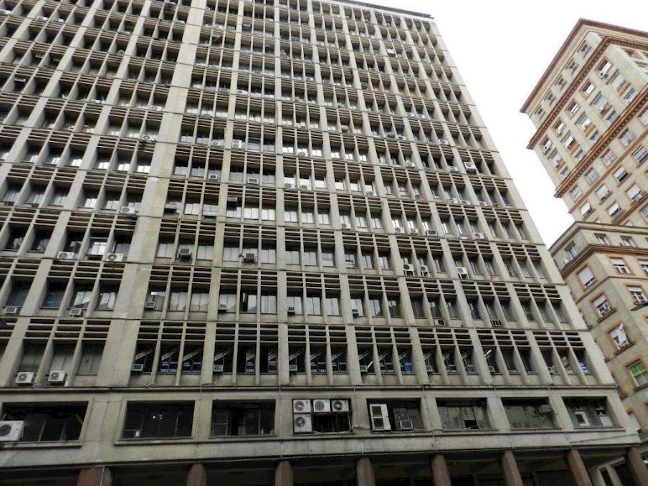 Sala Comercial no "Ed. Continente de São Pedro" - Centro - Porto Alegre/RS — foto 2