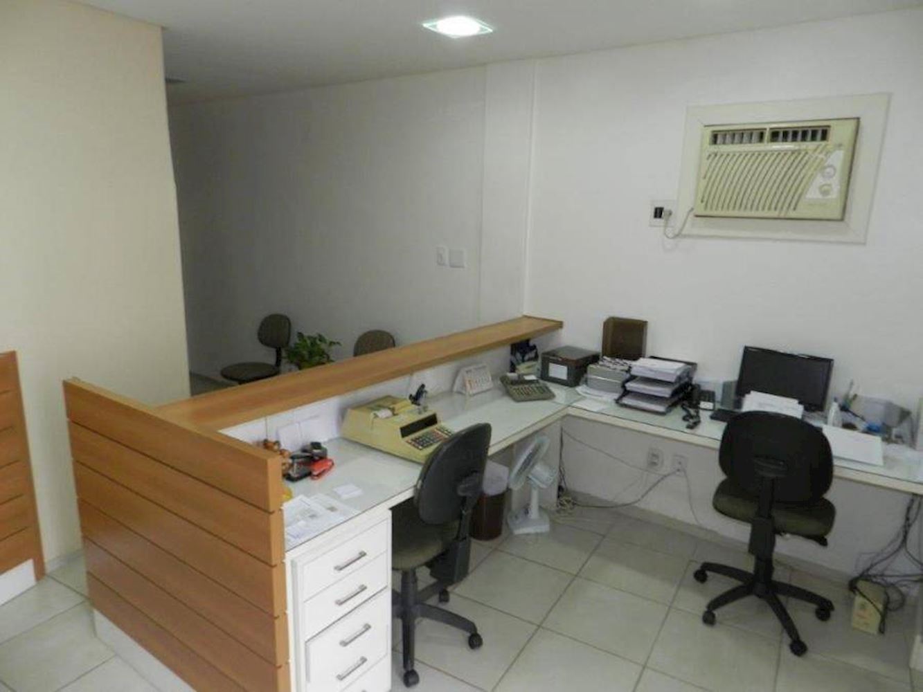 Sala Comercial no "Ed. Continente de São Pedro" - Centro - Porto Alegre/RS — foto 4
