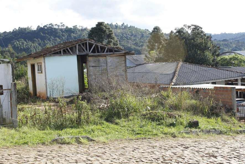 Lote Nº 06 da Quadra a do Loteamento São Francisco com Área de 455,22m²e Área Construída de 70,00m² - General Carneiro/PR — foto 5
