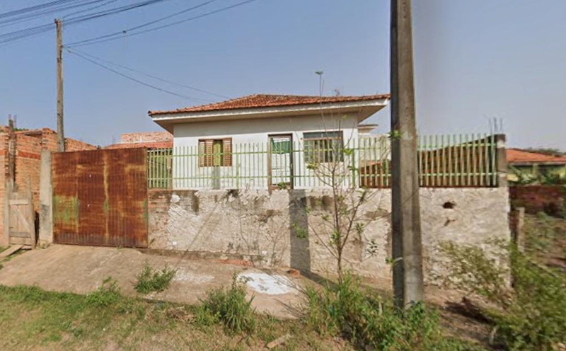 Lote nº 13 contendo benfeitorias com a área de 108,00m² em Santo Antônio da Platina/PR — foto 3