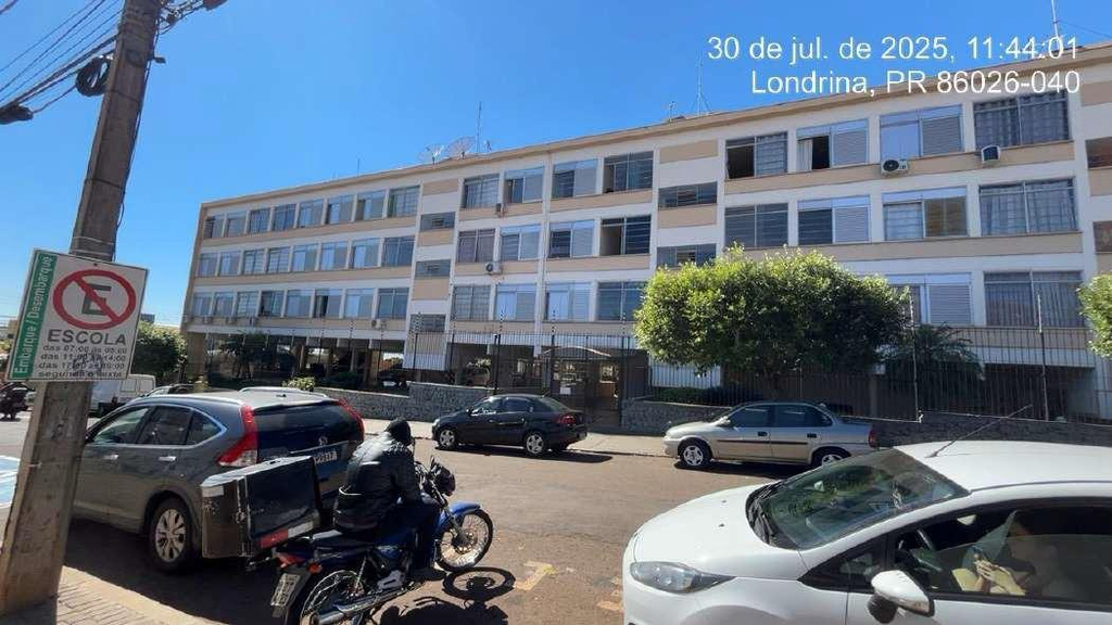 Apartamento nº 203, Bloco A do Conjunto Residencial Tocantins, com área construída de 57,74m² no Centro, Londrina/PR — foto 2