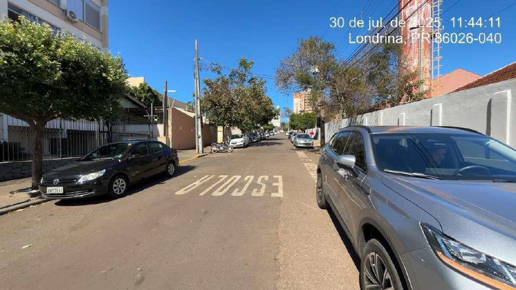 Apartamento nº 203, Bloco A do Conjunto Residencial Tocantins, com área construída de 57,74m² no Centro, Londrina/PR — foto 4