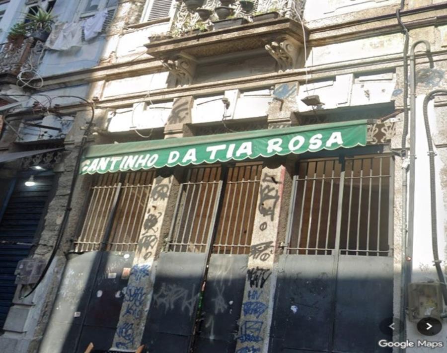 Lote 5 - Rio de Janeiro - RJ - Saúde - Loja e Apartamento Imóveis Residenciais e Comerciais - E480
