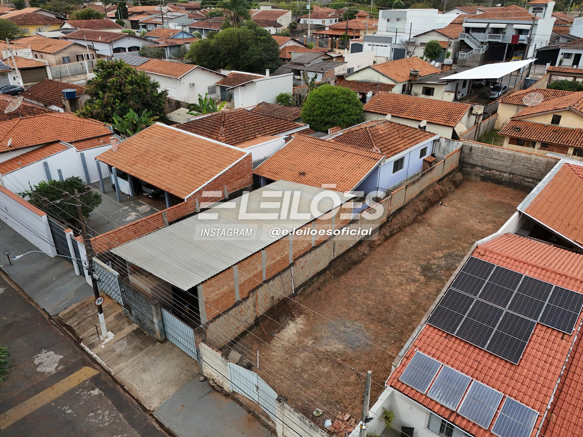 Residencial, área 283,50m² - Jd. Alvorada – Casa Branca/SP