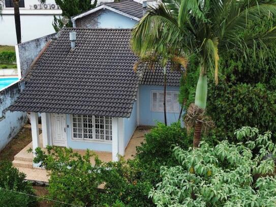 Lote 001 [32.162] Lote Urbano de 450m² com Edificações em Alvenaria em Chapecó/SC