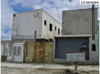 Terreno c/ prédio abandonado - R. Guilherme Echenique