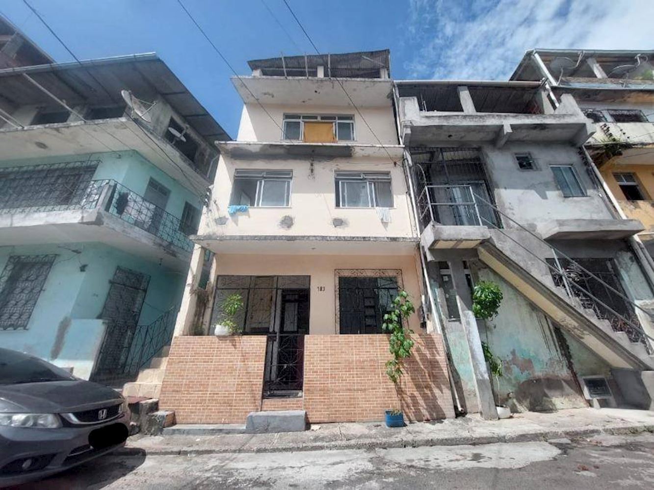 Casa - Capelinha - Salvador/BA