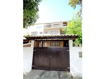 Leilão extrajudicial de Casa em Niterói/RJ - Piratininga