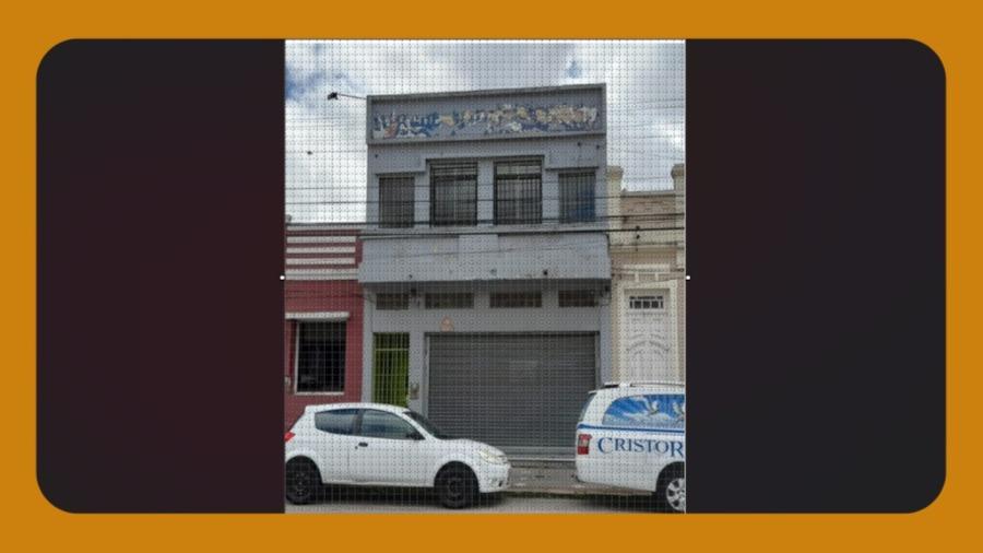 Um Prédio de Material, Situado na Rua General Osório, Nº 961, Centro, Pelotas/RS --