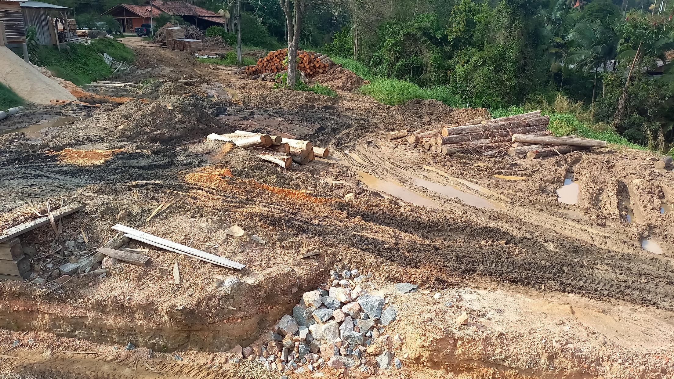 Imóvel Rural Formado de Parte do Lote de Terras Nº 323, Situado na Linha Rio Rafael, Município de Ibirama/SC ¿ Área de 4.000m²