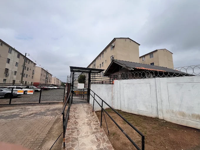 Leilão Presencial/online De Um Apartamento No Condominio Malta Em São Leopoldo
