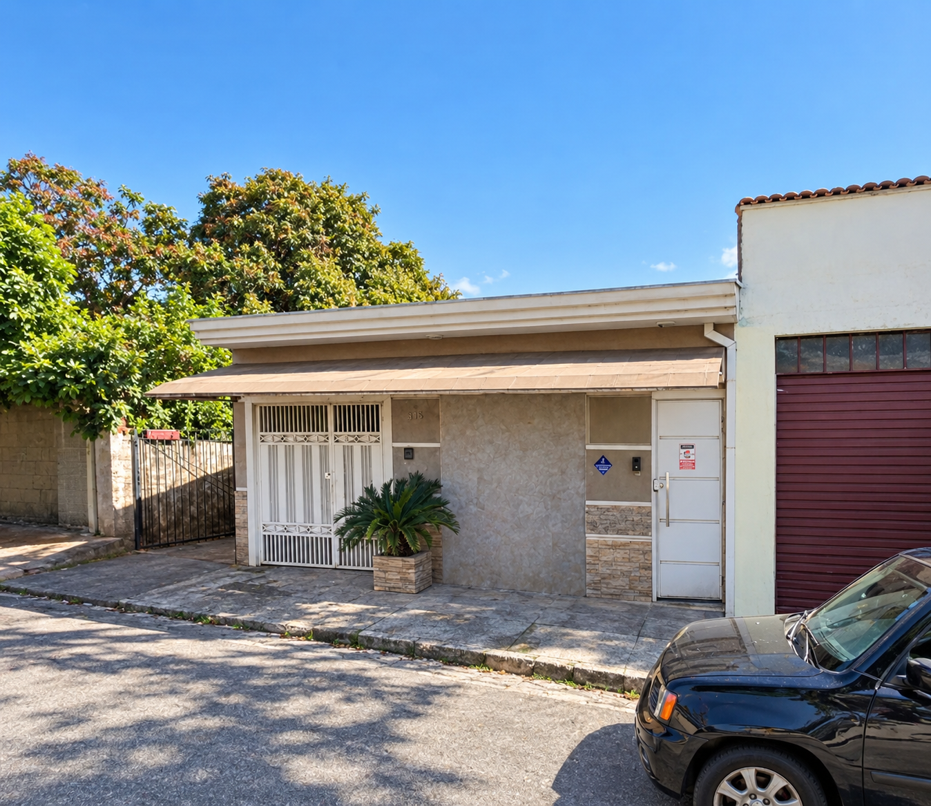 Casa 172m² com Salão Comercial e Edícula| Ribeirão Preto/SP |alienação Fiduciária