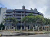 Apto. 501 c/ 418,90m²- Boxes e depósito -Av. Central 428