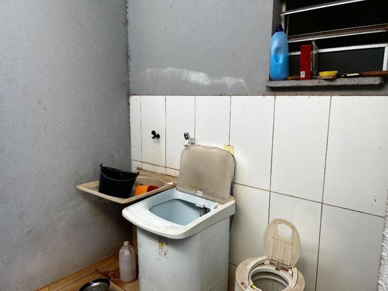 Casa com Amplo Terreno 250m² | Rio Brilhante-MS | Morada do Sol - 2 Dorms, 1 Banheiro e 1 Vaga de Garagem - Financiamento até 420 Meses! — foto 2