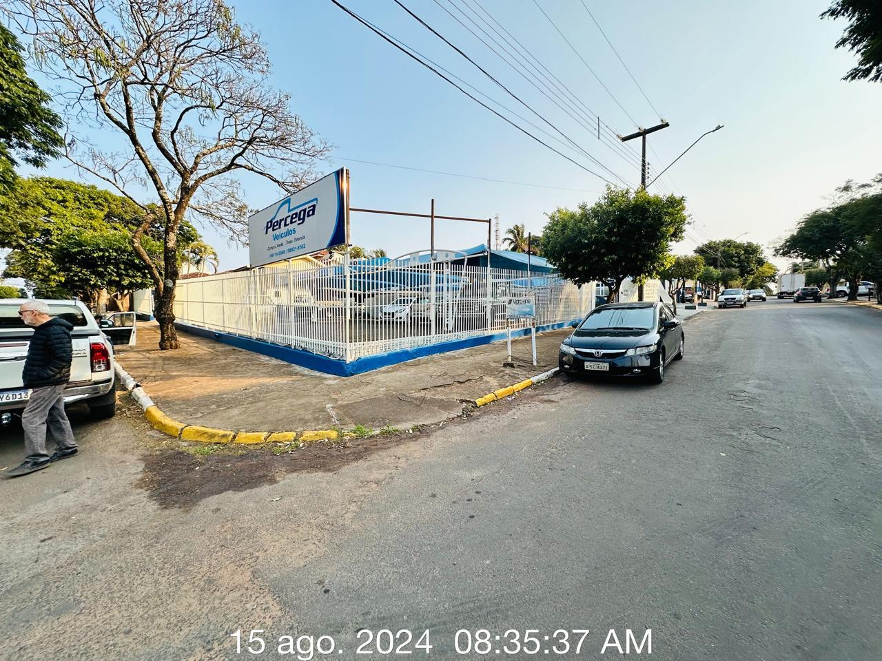 Direitos da Datas de terras, com área 1.125,00 m², contendo uma mecânica de automóveis, Cruzeiro do Oeste/PR