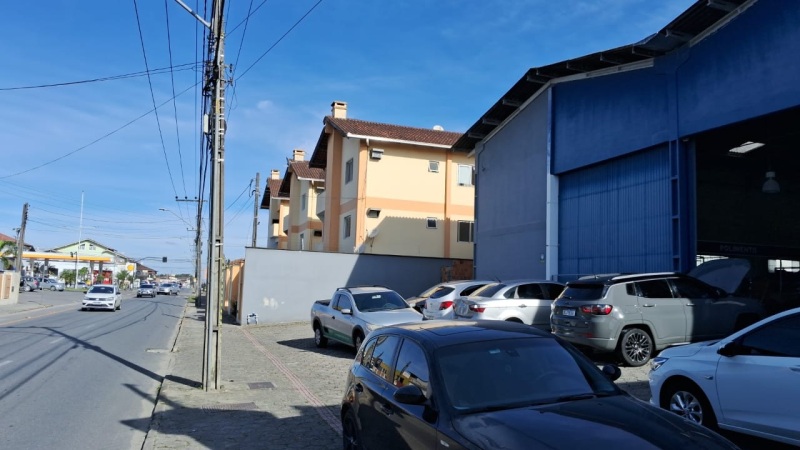LOTE 001 Galpão Comercial - Otima localização - Avenida bem localizada em Joinville/SC. Rua Cegonhas — foto 3