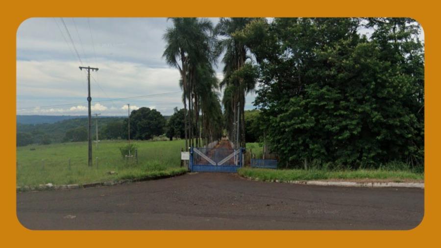 -imóvel Rural com Benfeitorias, Situado na Fazenda Cruzeiros no Lugar Denominado Tamanduá, Localizdo na Margens da Br 050 Esquerda do Córrego Tamanduá, Uberlândia/mg. Área Total de 133,423 Hectares.--