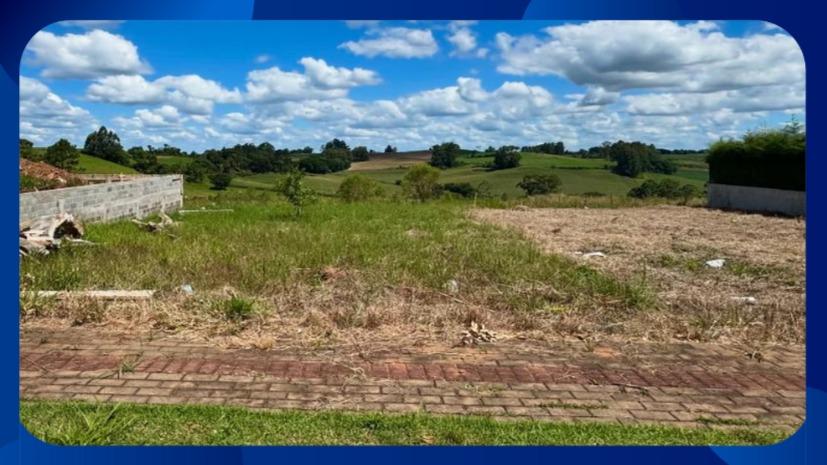 TERRENO - Constituído pelo lote número seis, da quadra G, do loteamento denominado Jardim Krahe - Terceira Fase, Viamão/RS