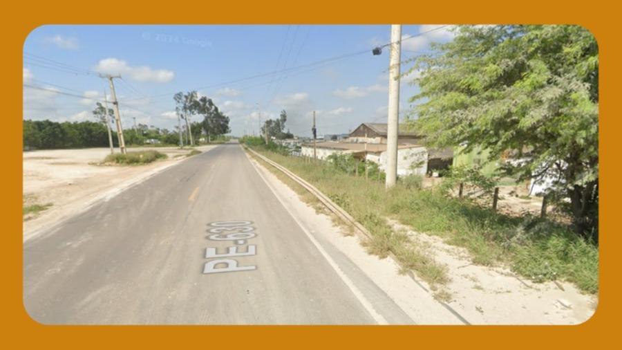 Gleba de Terras com Edificações, Às Margens da Pe-630, KM 03, Área Industrial de Trindade/pe. __
