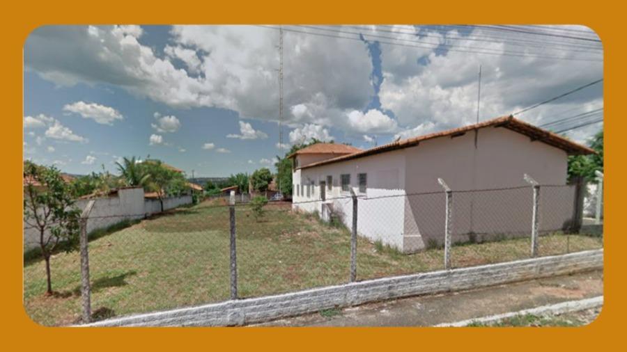 Prédio Comercial com 02 Pavimentos e Uma Torre de Transmissão, Localizado na Rua Níquel, 457, Morro do Claro, Sete Lagoas/mg. Área Total de Terreno 10.990,00 M² e Área Construída de 1.100,00 M². __