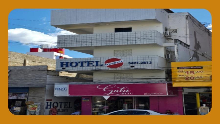Prédio Comercial e Residencial, Situado à Rua Solon de Lucena, Nº 117, Centro, Patos/pb.