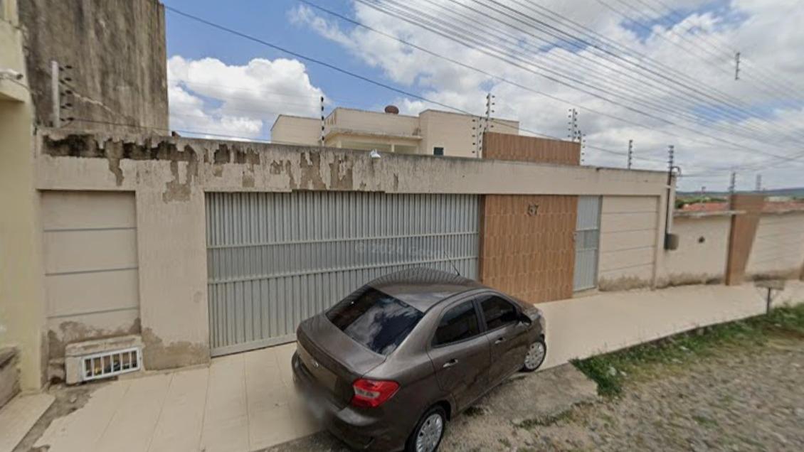Casa, A.T.: 1.087m², 5 suítes, piscina, Bom Princípio, Pedra Branca/CE