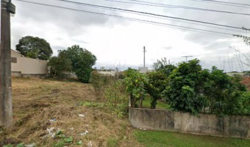 2ª Praça: Terreno Urbano 3.315,00m² , Edificado