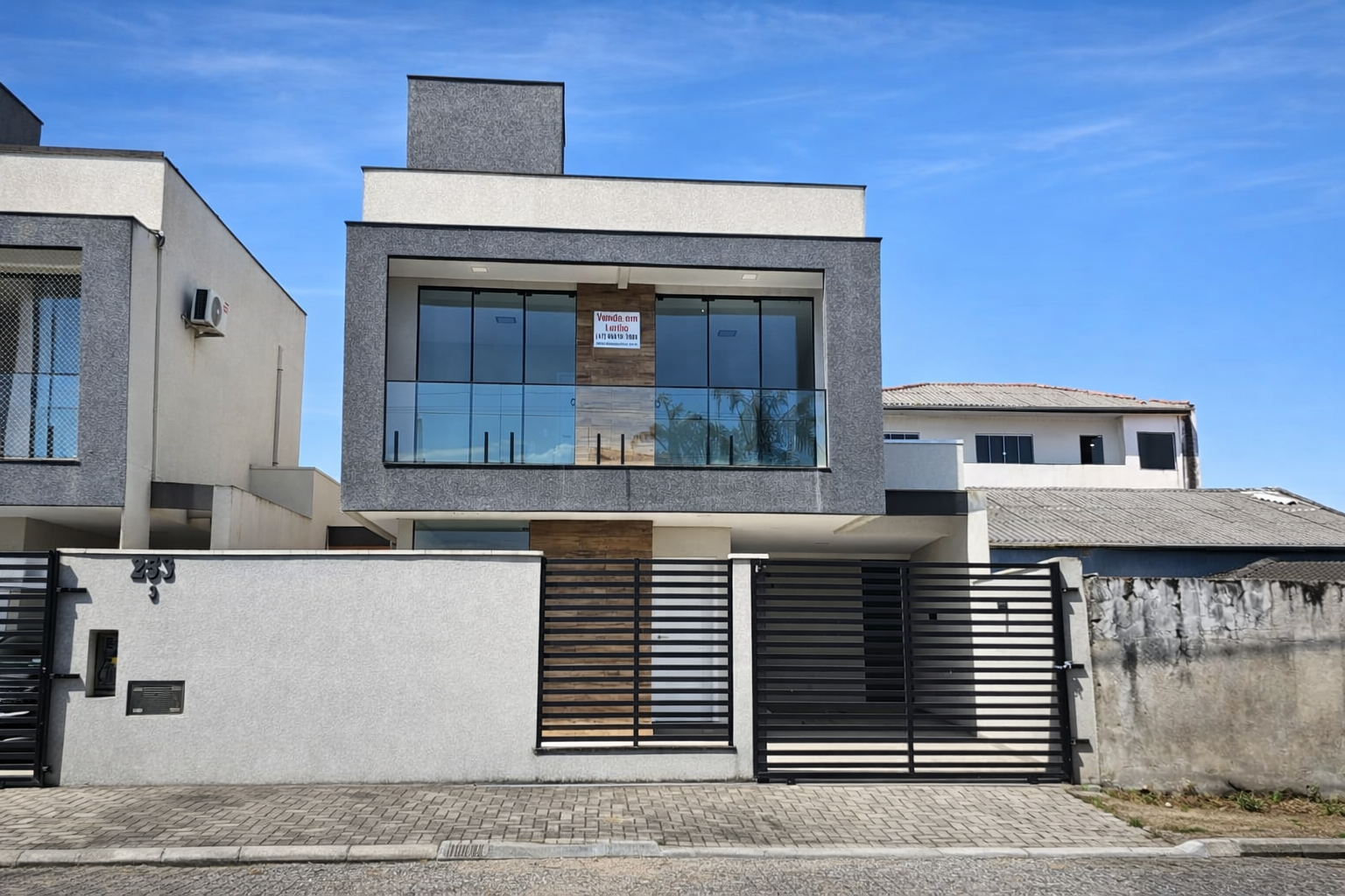 Imóvel Residencial Com 128m², Rua Ceará, 253, Casa 3, Barra Do Saí, Itapoá /SC