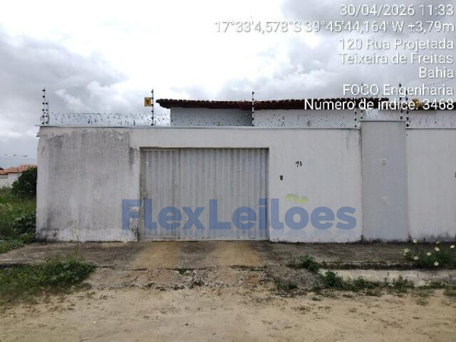 Casa - Tancredo Neves - Teixeira de Freitas/BA