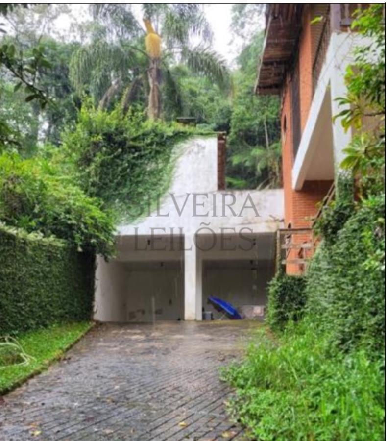 Prédio residencial nº 361, na Alameda Araras, edificado no Lote de terreno 15, da Quadra I-1, Loteamento Alpes da Cantareia, Bairro Caraguatá, Mairiporã/SP, 229,60m2 de área total construída e seu terreno com área total de 1.116,00m2m2 Leil — foto 3