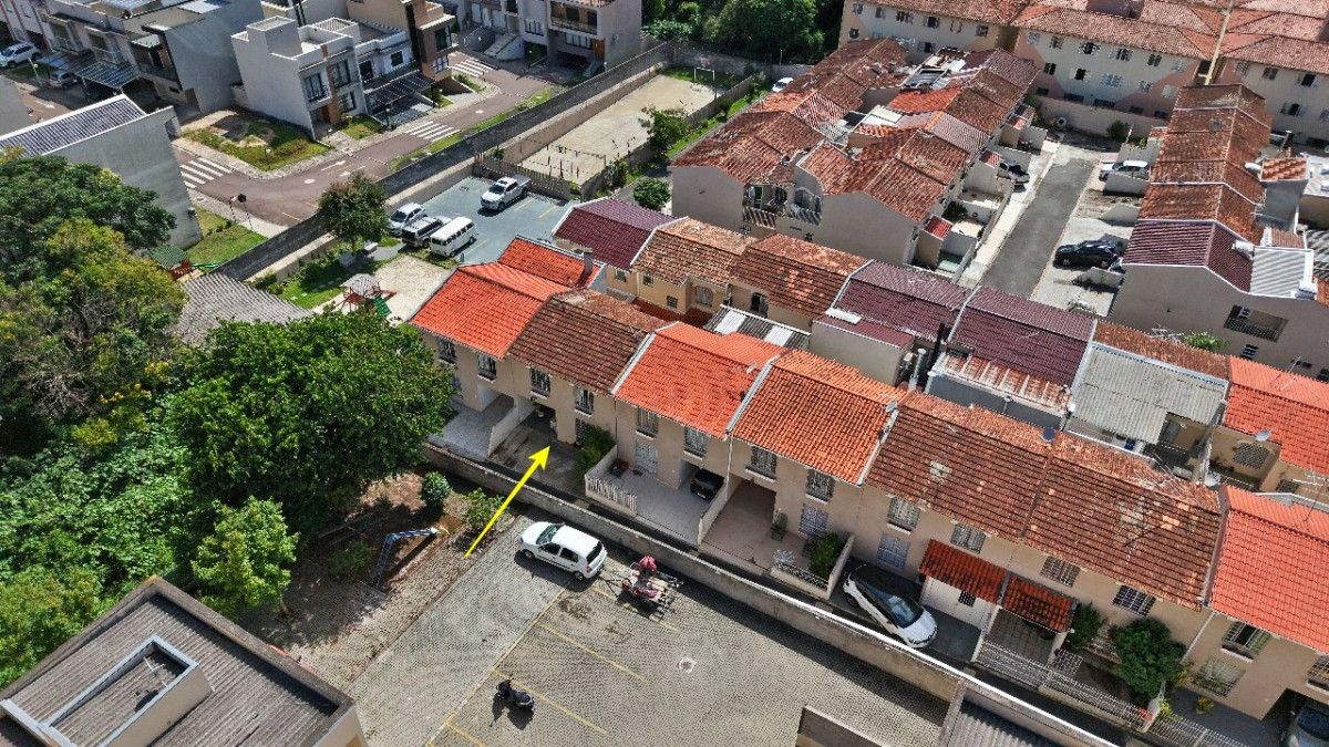 Nua Propriedade do Sobrado no Condomínio Residencial Bom Pastor, Alto Boqueirão