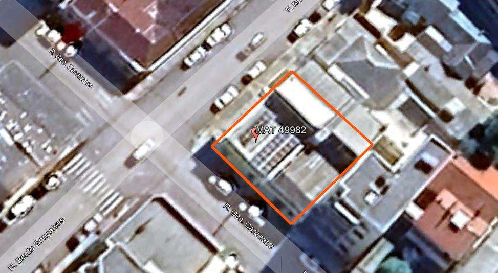 Um Imóvel Comercial, Localizado No Pavimento Térreo, Com Acesso Pela Frente Da Rua Bento Gonçalves Esquina Rua General Canabarro, Possuindo Uma Área Construída Real Privativa E Total De 306,73m², Divi — foto 2