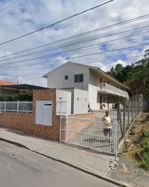 O APARTAMENTO N°201 localizado no 2° pavimento ou — foto 2