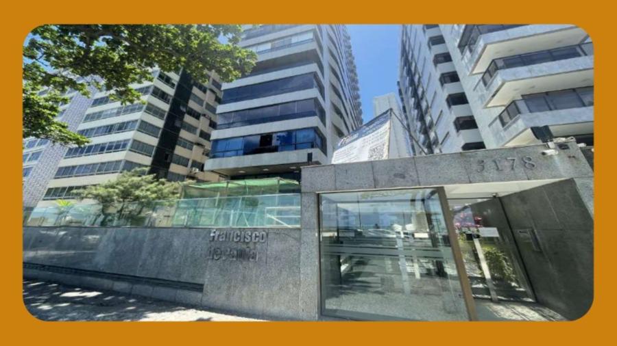 Apartamento, do Edifício Francisco de Paula, na Avenida Boa Viagem, Nº 3178, Boa Viagem, Recife/pe. com Área Privativa de 346m², com Direito a 04 Vagas de Garagem. __