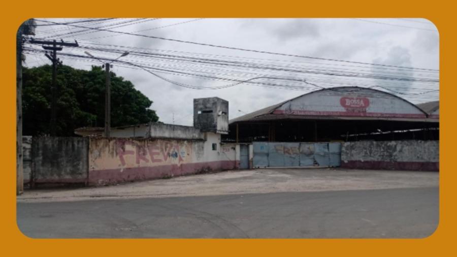 Prédio Nº 733 na Av. Jornalista Edson Régis, Ibura, Recife/pe. com Area Construida de 5.136,62m², em Área Total de Aproximadamente 21.750,00m².__