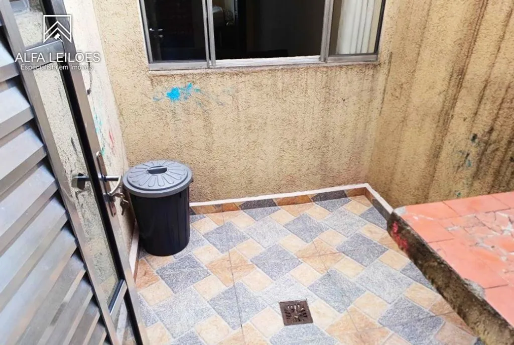 Leilão de Imóvel Comercial e Residencial no Bairro Vila Santa Isabel (SP) — foto 5