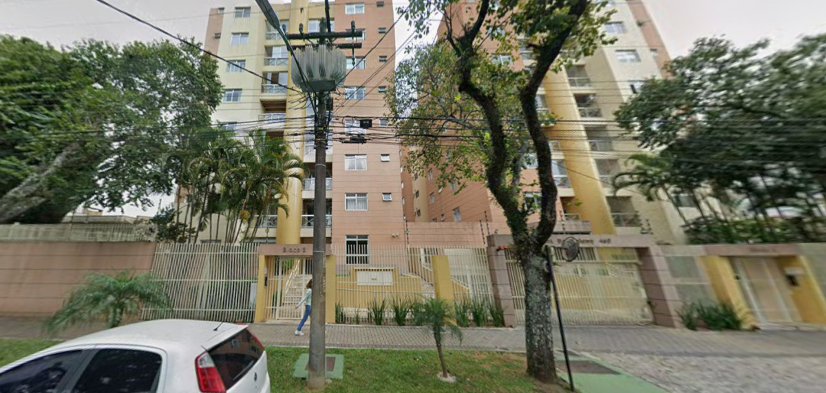 Vaga de Garagem no Edifício Saint Berthelemy, Água Verde
