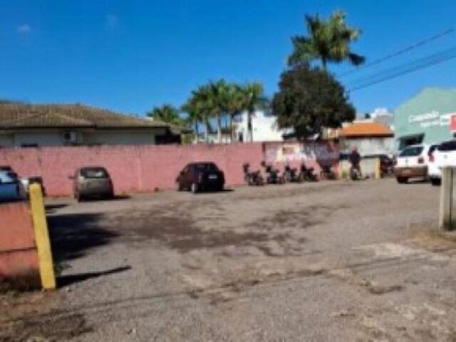A Parte Ideal de 76,665m2 - Data de Terras no 1/2-b da Quadra No. 17 — foto 2