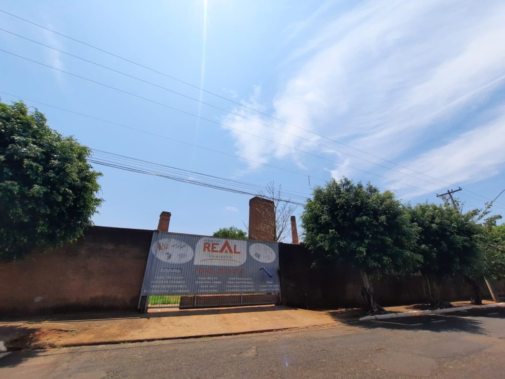 Lote de Terreno com 01 barracão, 02 prédios residenciais, 01 escritório, 10.000m², Barra Bonita/SP — foto 5