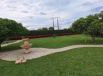 (50%) Casa, A.T. 1.961m², A.C. 261m² — foto 4