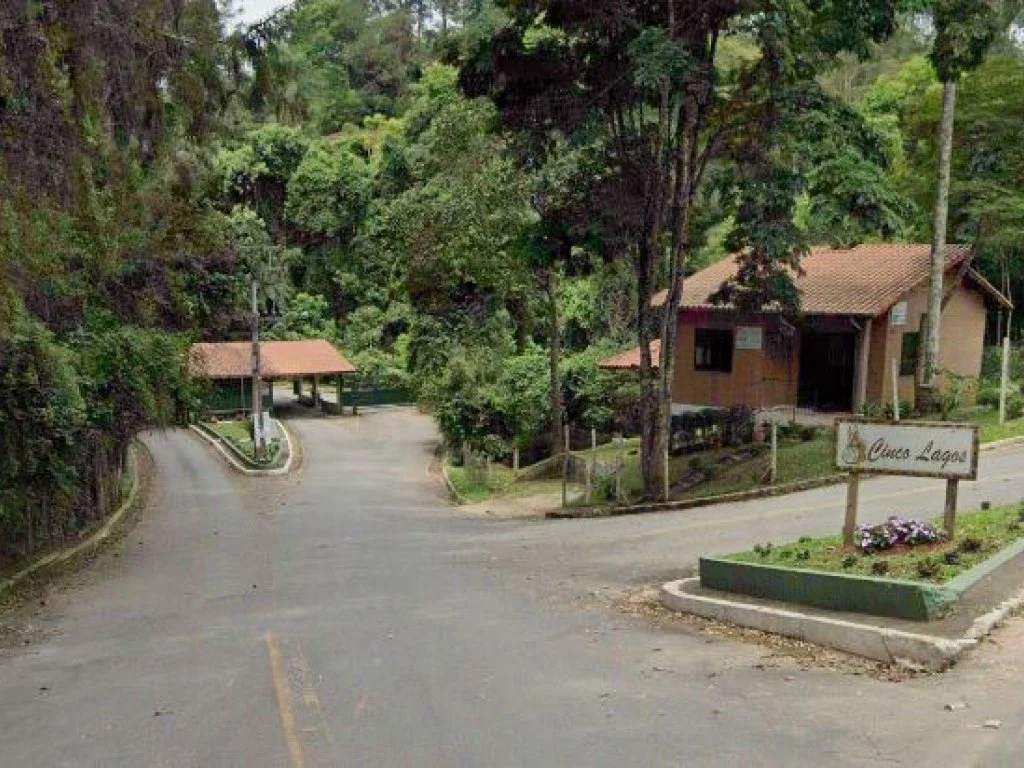 Direitos sobre Casa em Condomínio 354 m² - Jardim Cinco Lagos de Santa Maria - Mairiporã - SP