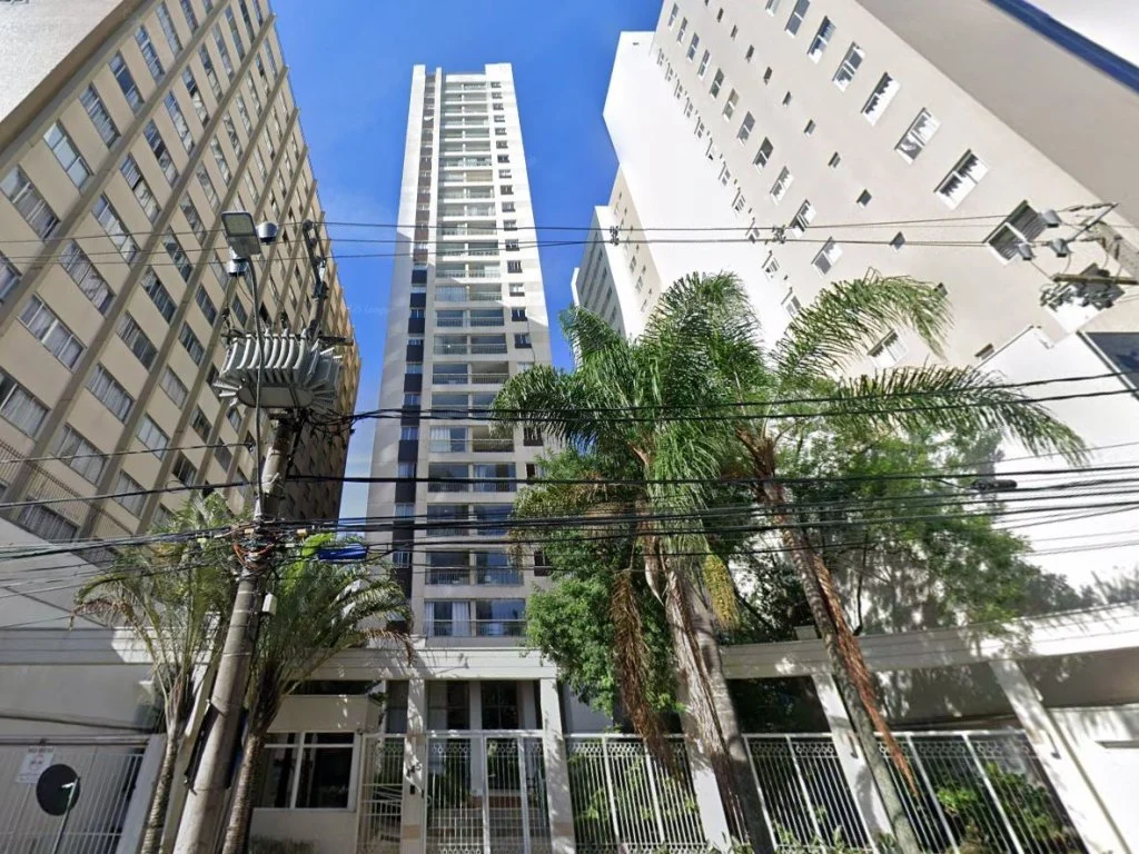 Direitos sobre Apartamento 70 m² (02 vagas) - Centro - Curitiba - PR
