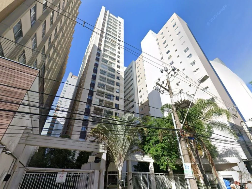 Direitos sobre Apartamento 70 m² (02 vagas) - Centro - Curitiba - PR — foto 4