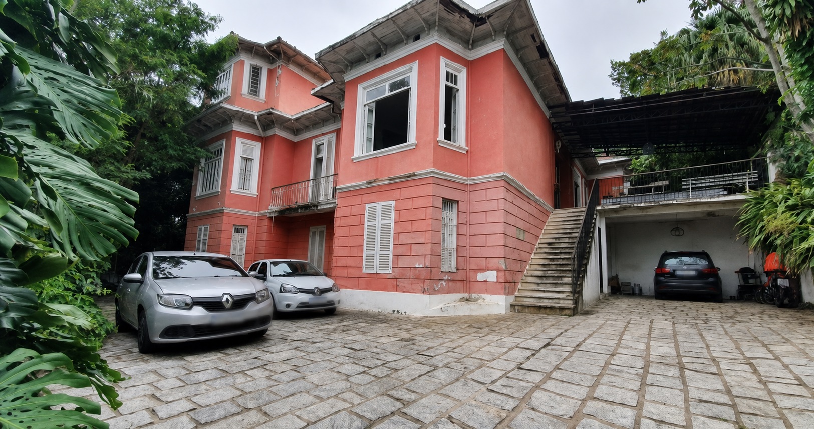 Imóvel Com 1.132m² Em Santa Teresa
