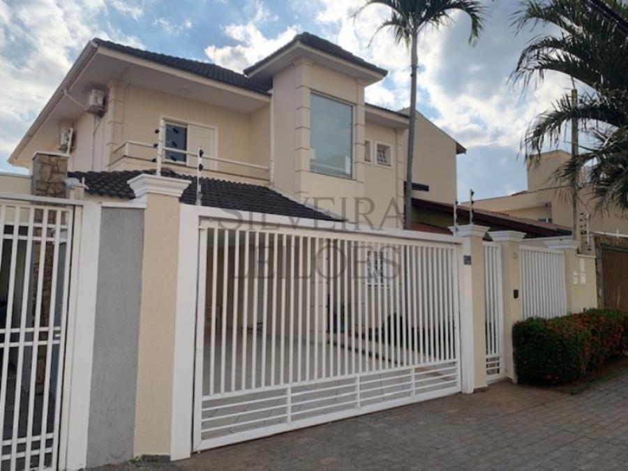 Prédio residencial, com 297,23m2 de área de construção, construído sob o lote nº 07, da quadra G, com área do terreno de 300,00m2, situado na Rua Rafael Saglioni, nº 70, Parque das Flores, no município de Campinas/SP Leilão Judicial - Casa